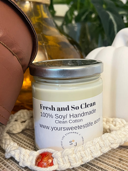 Fresh and So Clean 9oz Soy Candle